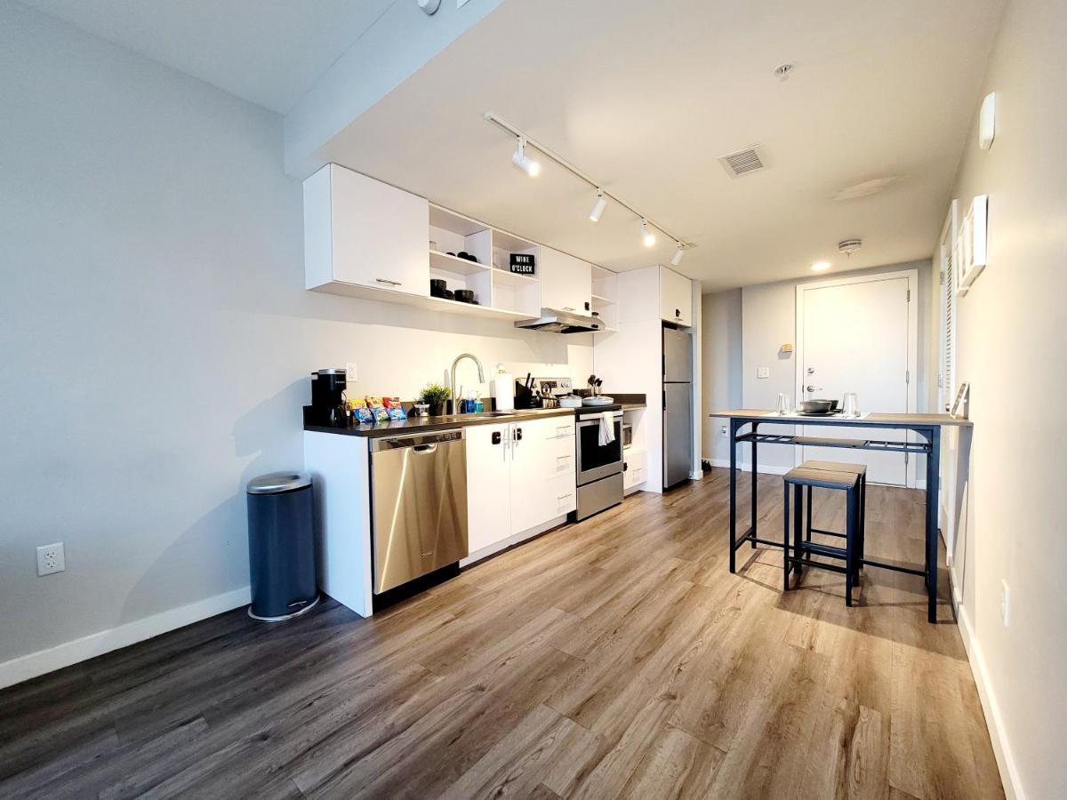 Downtown Luxury Suite Minutes From Everything Балтимор Екстериор снимка